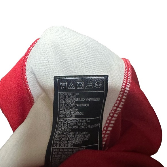 #10 University of Wisconsin red Big Ten Basketball Jersey  Adidas adult XXL - Picture 9 of 9